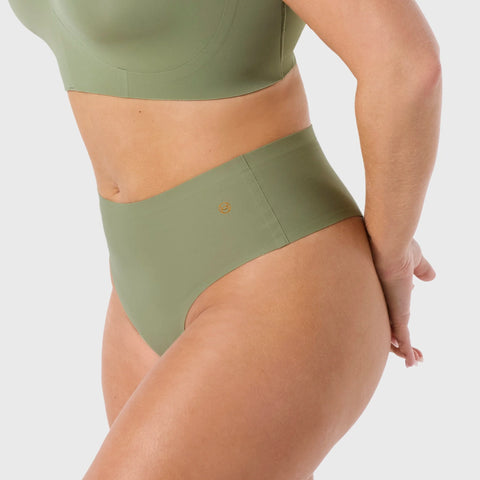 EVELYN & BOBBIE - FREE SHIPPING - High-Waisted Thong