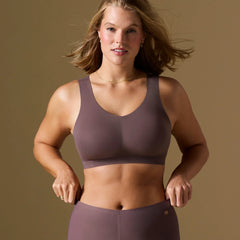 EVELYN & BOBBIE - FREE EXPRESS SHIPPING - The Defy Bra