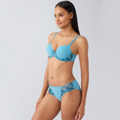 WACOAL - FREE EXPRESS SHIPPING - La Femme Wacoal Bra