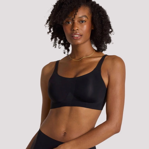 EVELYN & BOBBIE - FREE EXPRESS SHIPPING - Structured Scoop Bra