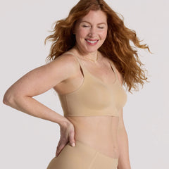 EVELYN & BOBBIE - FREE EXPRESS SHIPPING - Structured Scoop Bra