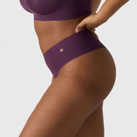 EVELYN & BOBBIE - FREE SHIPPING - High-Waisted Thong