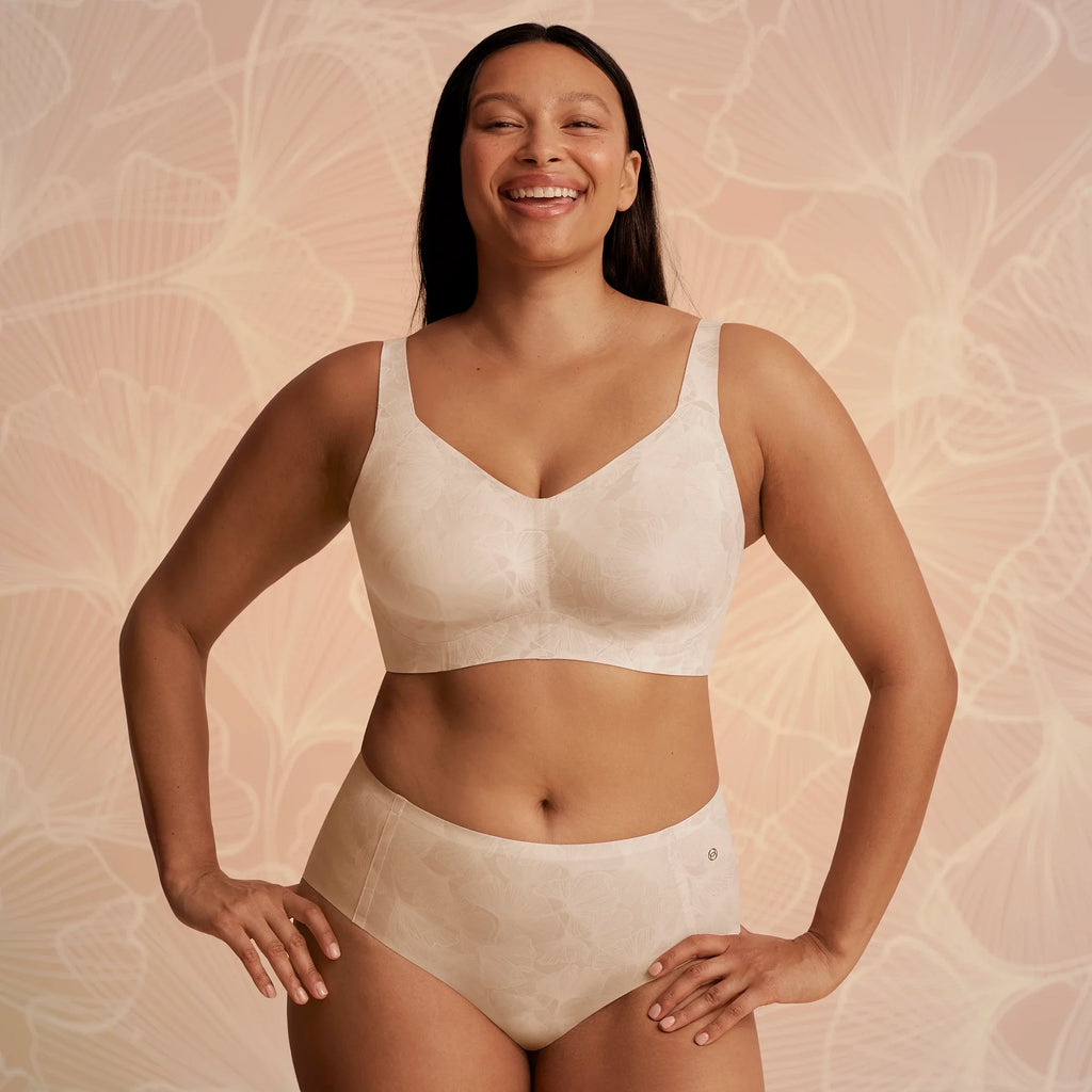 EVELYN & BOBBIE - FREE EXPRESS SHIPPING - Beyond Bra