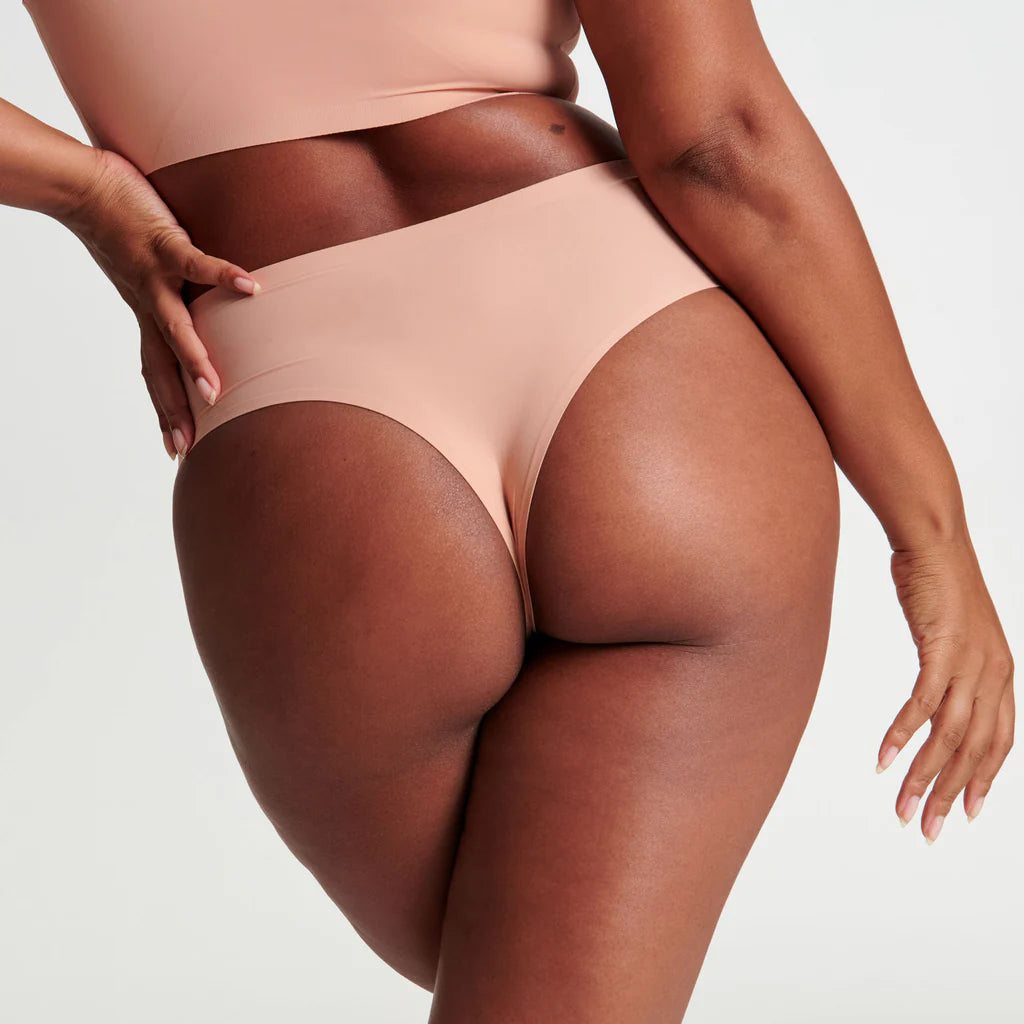 EVELYN & BOBBIE - FREE SHIPPING - Hight-Waisted Thong