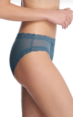 NATORI - FREE SHIPPING - Feathers Hipsters Natori Panties