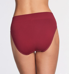 WACOAL  FREE SHIPPING - Feeling Flexible Hi-Cut Panties
