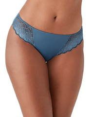 WACOAL - FREE EXPRESS SHIPPING - La Femme Wacoal Bra