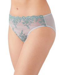 WACOAL - FREE EXPRESS SHIPPING - Embrace Lace T-Shirt Wacoal Bra